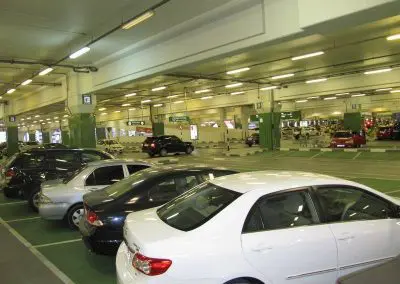Proyectos para la legalización de un aparcamiento subterráneo de vehículos en un edificio de viviendas.