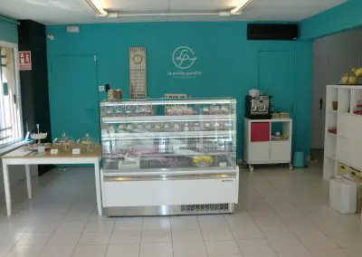 Licencia de actividad para pastelería con obrador, Proyecto de obras y Legalización de la instalación eléctrica